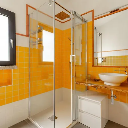 Jua, Charme E Relax Nel Cuore Di Villa *